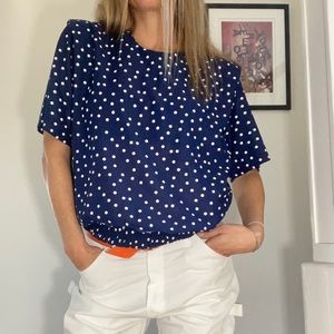 Adorable 1970’s vintage polyester zip back blouse